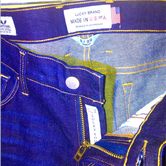 Lucky Brand Charlie Skinny Jeans 8 / 29 MIA (Made one U.S.A) - Picture 2 of 5